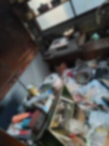 ゴミ屋敷片付け