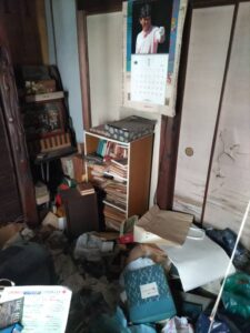 ゴミ屋敷片付け